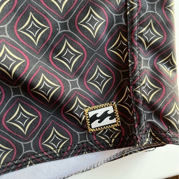 Men's Billabong Board Shorts Multicolor Diamond 38 Surf Beach Vibrant Sunday - Picture 6 of 13